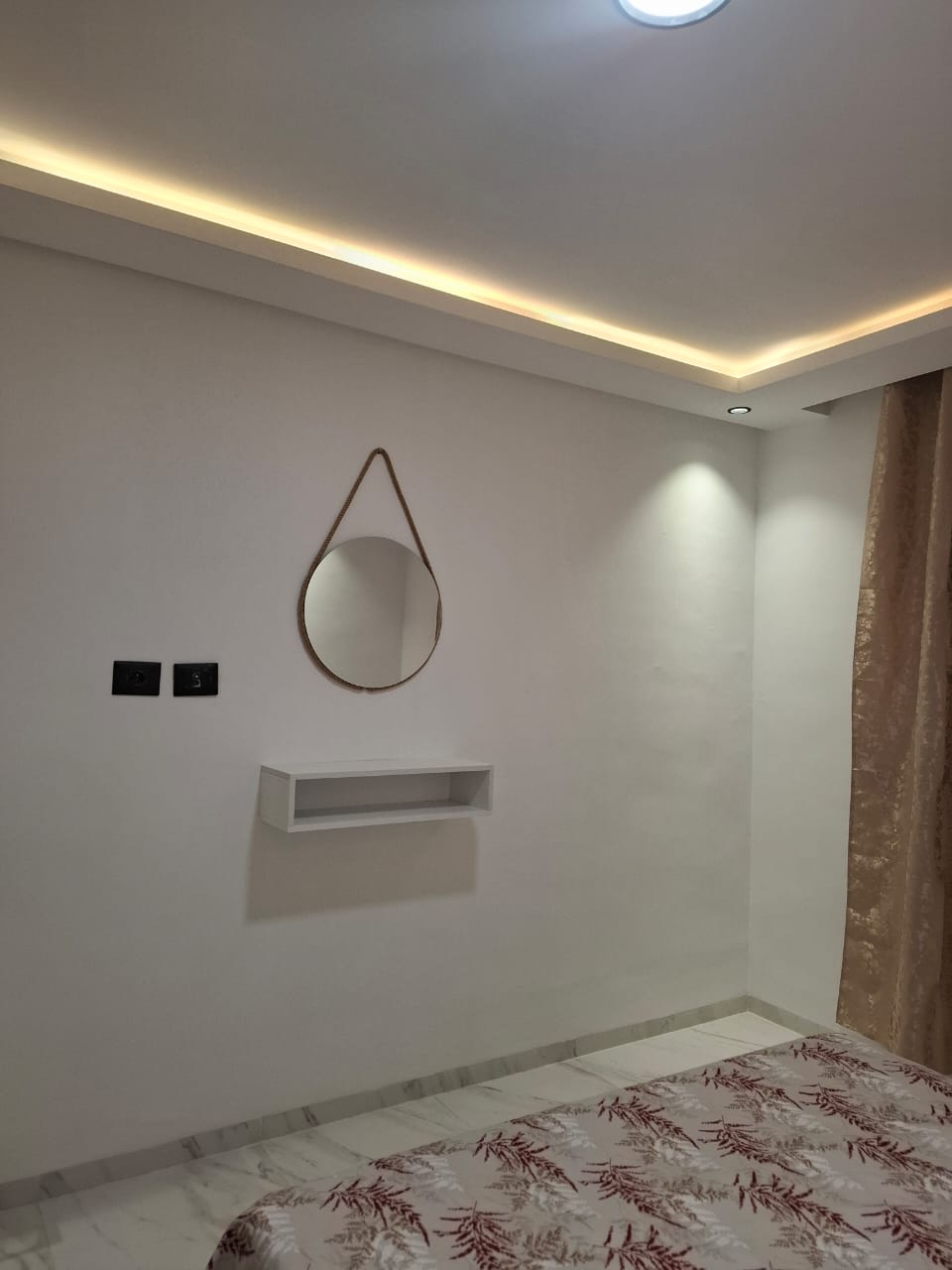 3f9edc8e-861d-4169-bfc9-adaa32906324.jpg